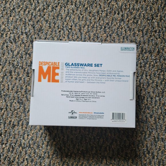 NIB Despicable Me Collectible Glassware Set of 2 Glasses - Picture 3 of 6